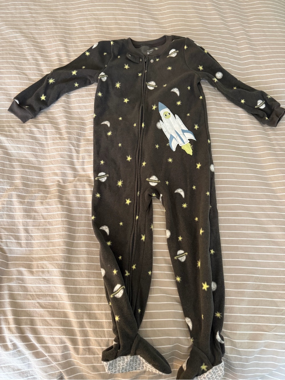 Kids Space Rocket One-Piece Pajamas - Black + Thanksgiving 5T one piece pajamas